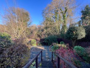 Photo 35- click for photo gallery